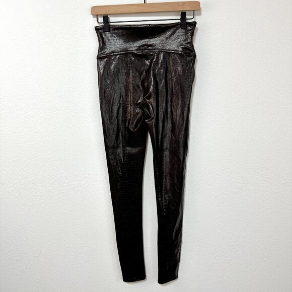 SPANX Faux Leather Croc Leggings Size M - Picture 5 of 11
